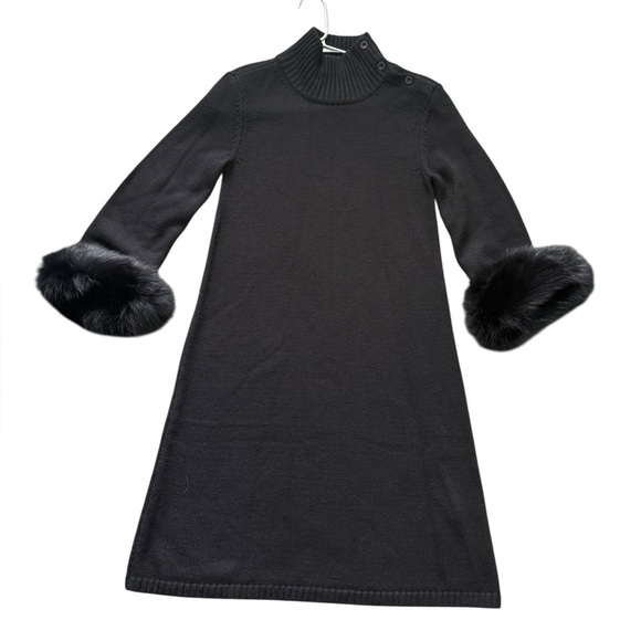 Alice + Olivia Dresses & Skirts - Alice + Olivia Fur Cuff Sweater Dress Small